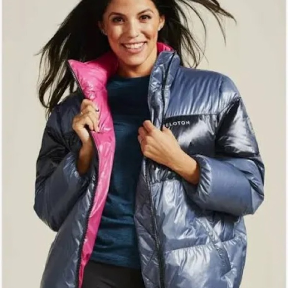Peloton Blue & Black High Collar Puffer Jacket Women’s size XSmall